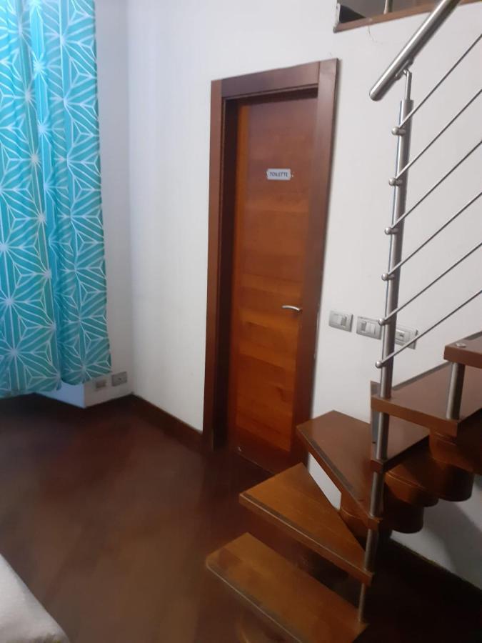 Happy Rome Hostel Εξωτερικό φωτογραφία